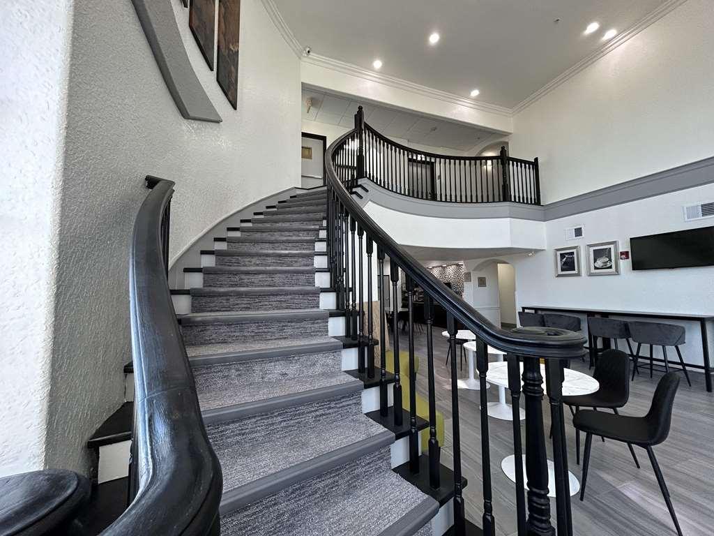 Surestay Plus By Best Western Texas City I-45 Интерьер фото