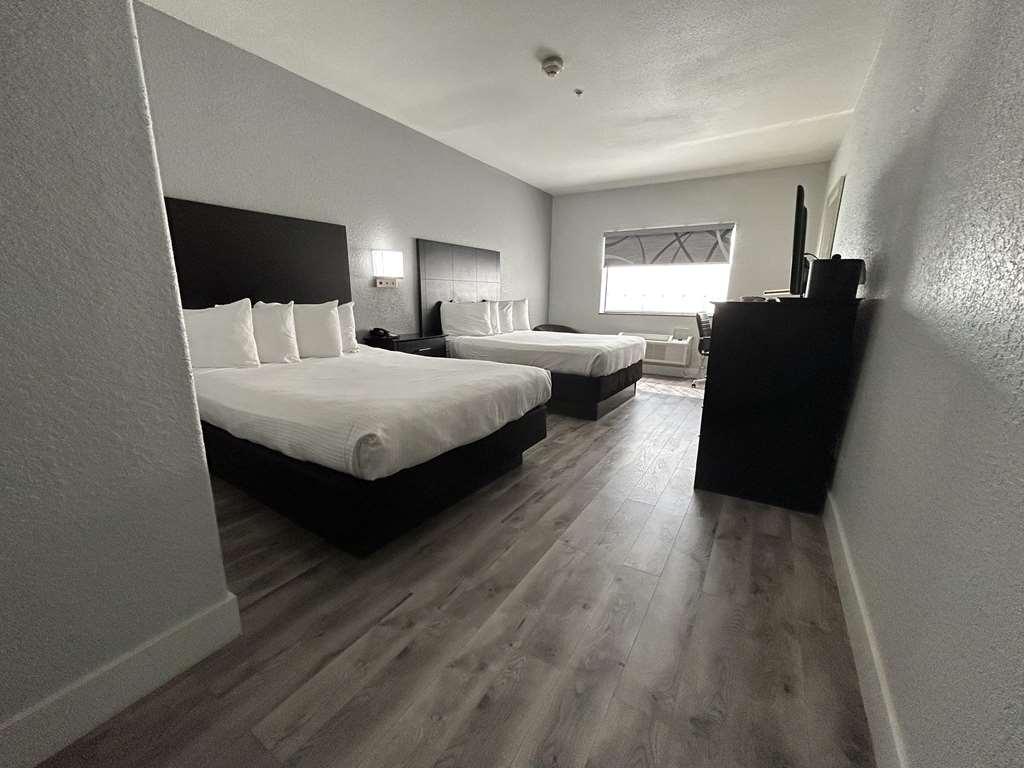 Surestay Plus By Best Western Texas City I-45 Номер фото