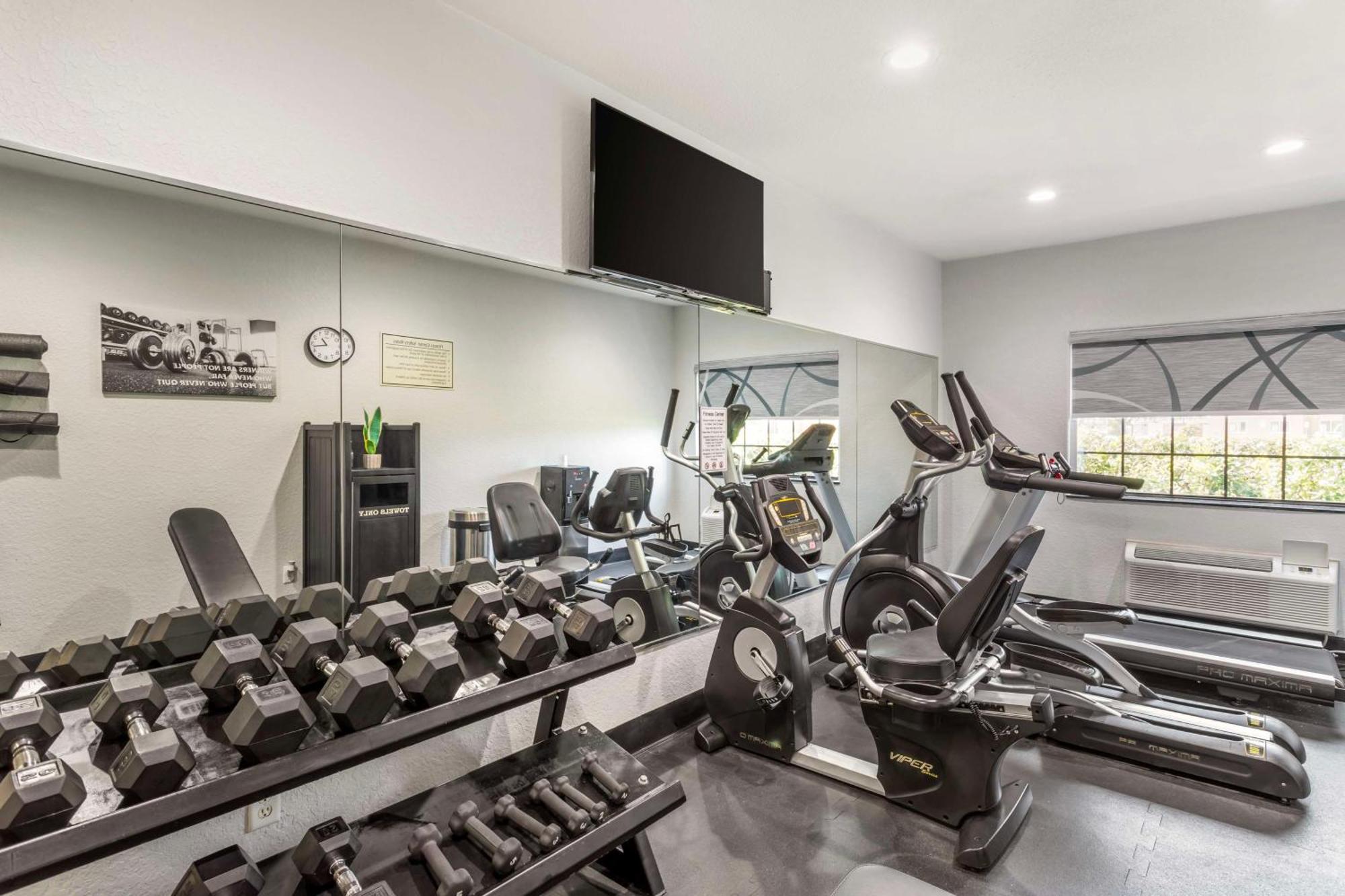 Surestay Plus By Best Western Texas City I-45 Экстерьер фото