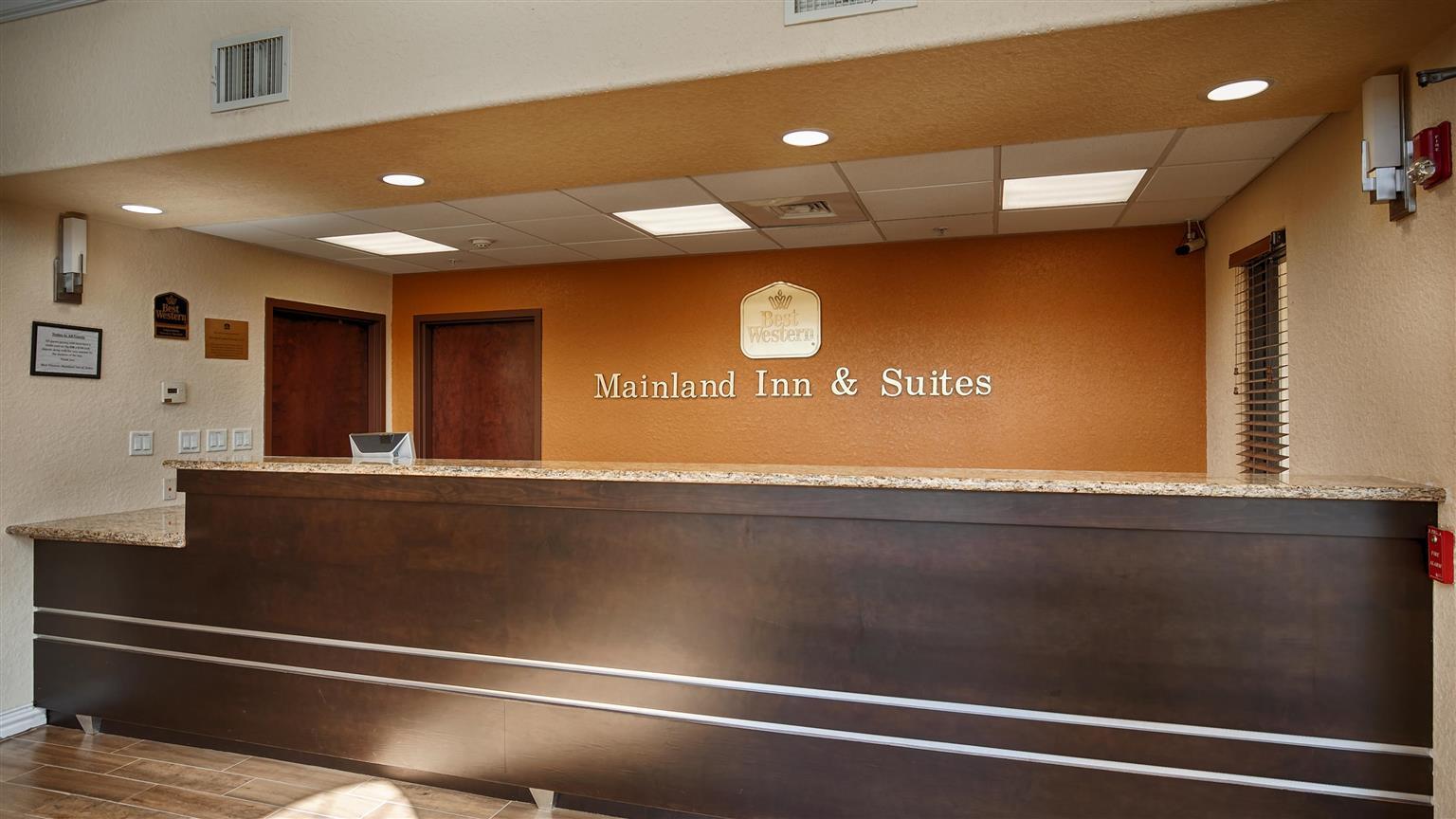 Surestay Plus By Best Western Texas City I-45 Экстерьер фото