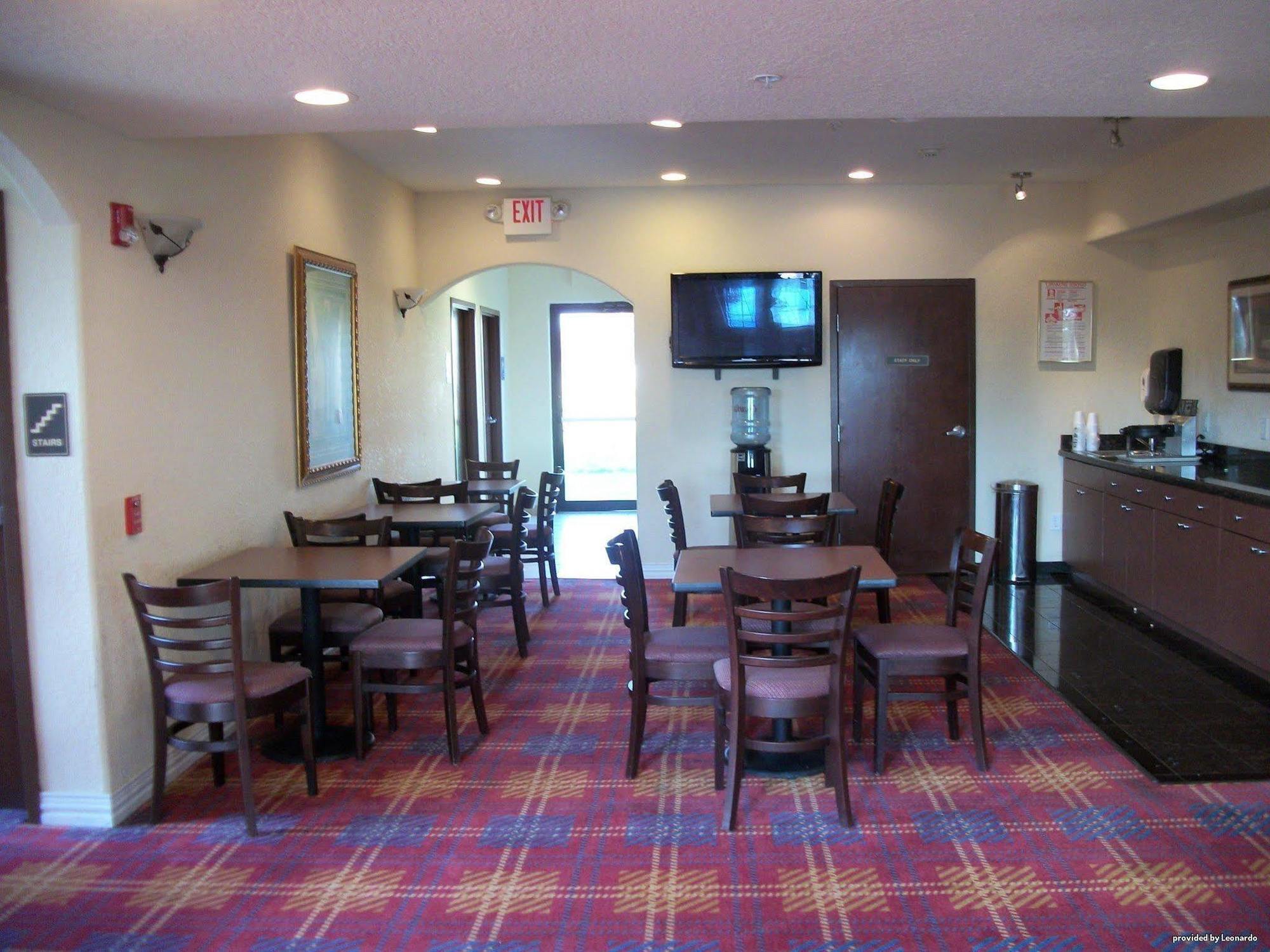 Surestay Plus By Best Western Texas City I-45 Ресторан фото